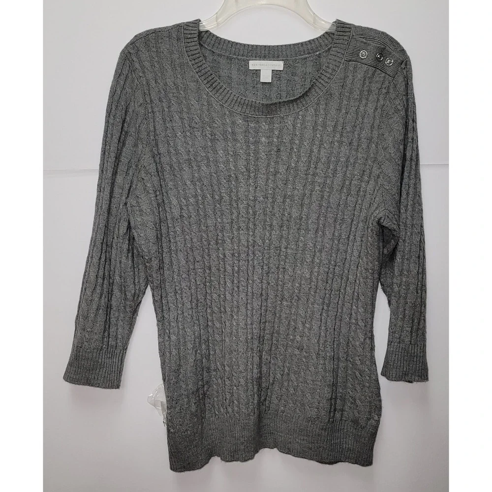 NY & Co Gray Cable Knit Button Shoulder Sweater 3/4 Sleeve Women's L Office Chic